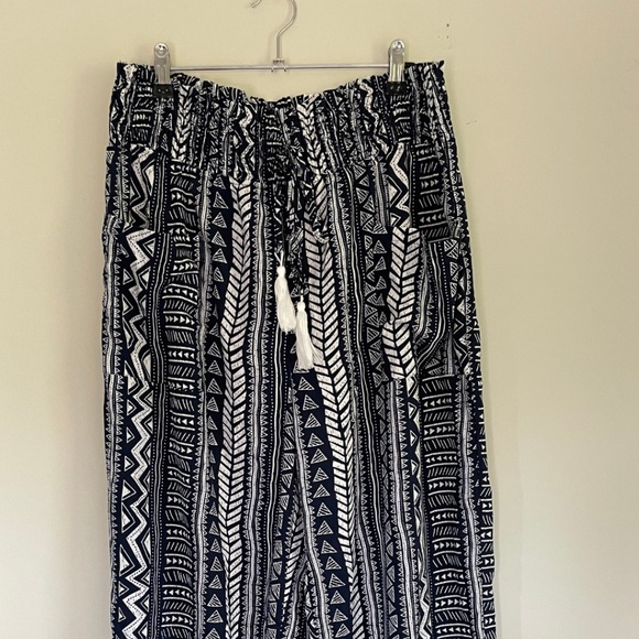 Boho Tapered Smocked Lace Up Pants CUPSHE Size XL - Picture 3 of 6